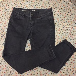 Anne Taylor Loft Black skinny Jeans